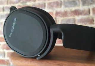 Новая геймерская гарнитура от SteelSeries – Arctis 3