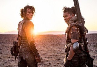 Sony Pictures представила трейлер фильма The Monster Hunter