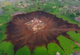 Игрокам в Fortnite удалось застроить огромный кратер