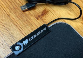 Обзор игрового коврика для мышки Cougar Neon X