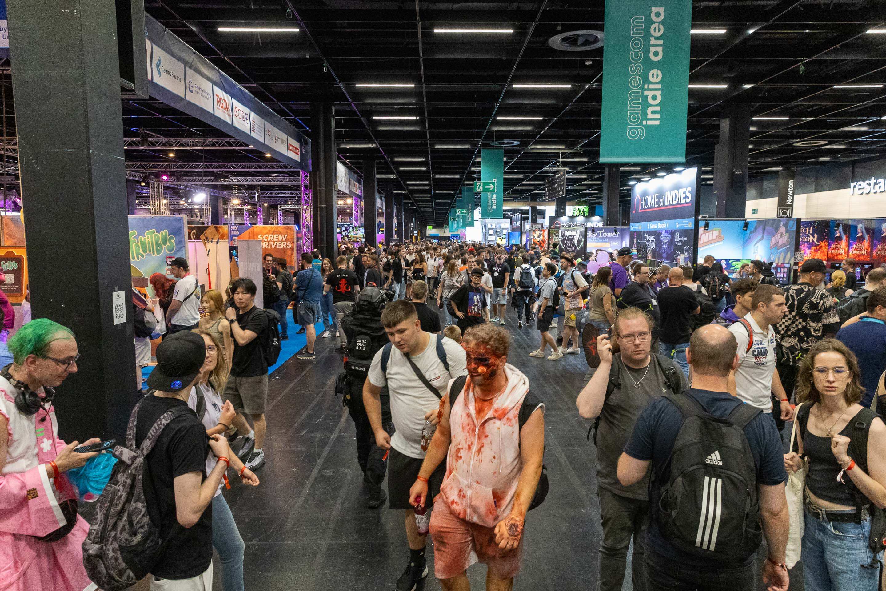 Репортаж с Gamescom 2024