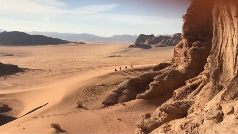 Все про Глубокую пустыню в Dune Awakening — выживание, фарм