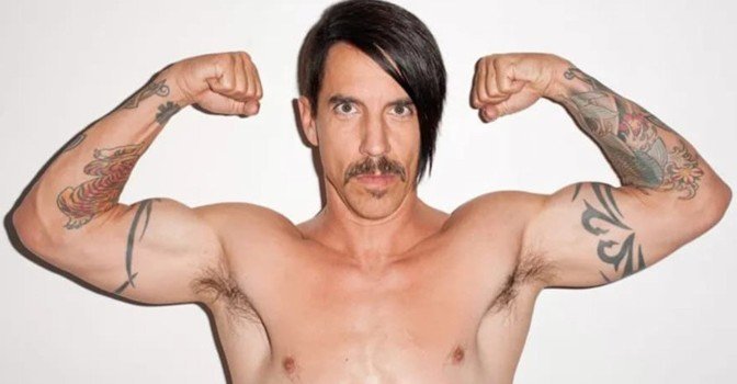 Universal Pictures снимет байопик о группе Red Hot Chili Peppers