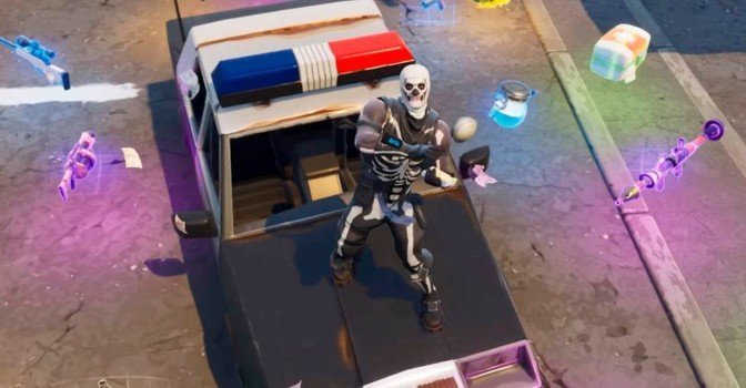 Из Fortnite убрали все полицейские машины