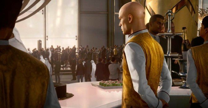В новых геймплейных роликах Hitman 3 показали Дубай