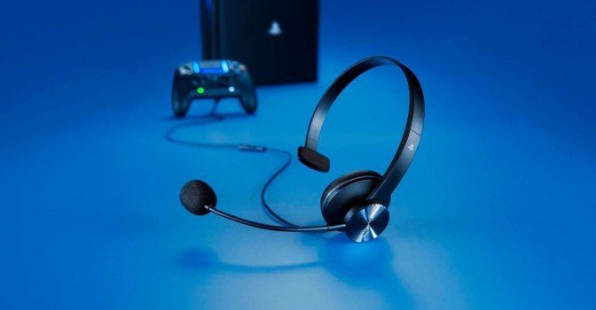 Компания Razer представила ультралегкую гарнитуру Tetra
