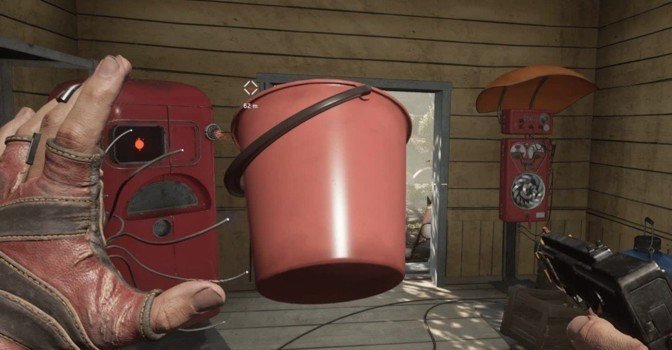 Как бросать предметы в Atomic Heart