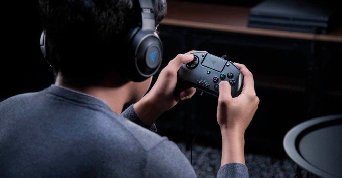 Компания Razer показала геймерам файтпад Raion